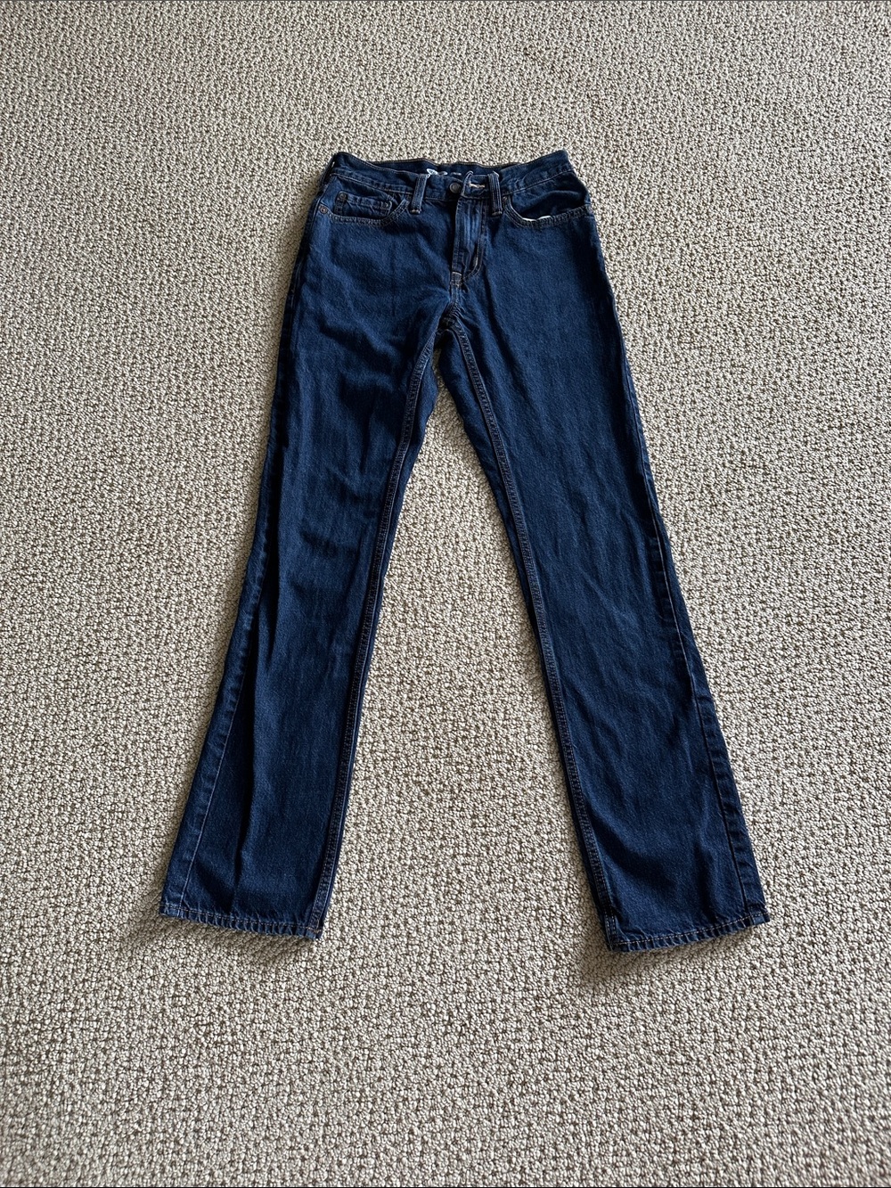 Classic Men’s Dark Blue Straight-Leg Jeans 28x34